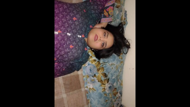 See Indian Mature Bhabi get her sugary-sweet cootchie ruined by Pakistani boy's rigid manstick