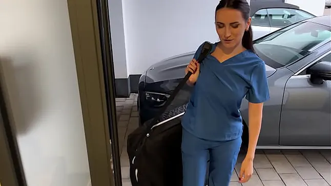 Eva Keks and Alex Becker's At-Home Massage Turns into a Insatiable Surprise