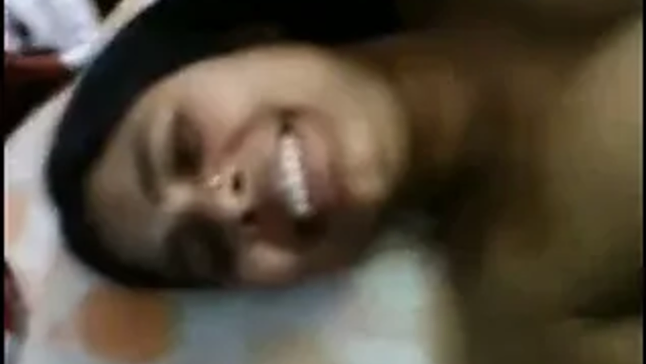 See this super hot desi stunner get her full gratification with a xxx penetrate in audio