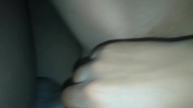 Kenyan teen gets a warm nubile massage